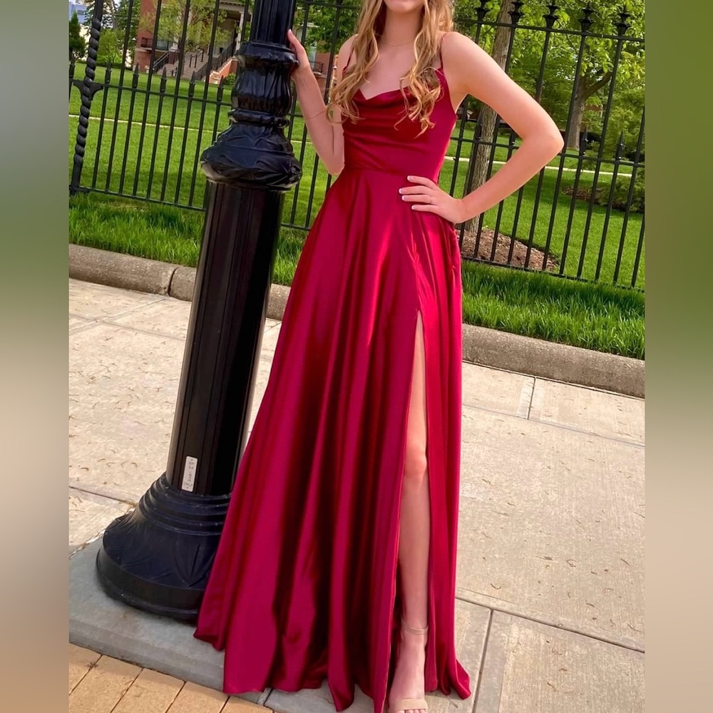 Red Formal Gown - Picture 10 of 10